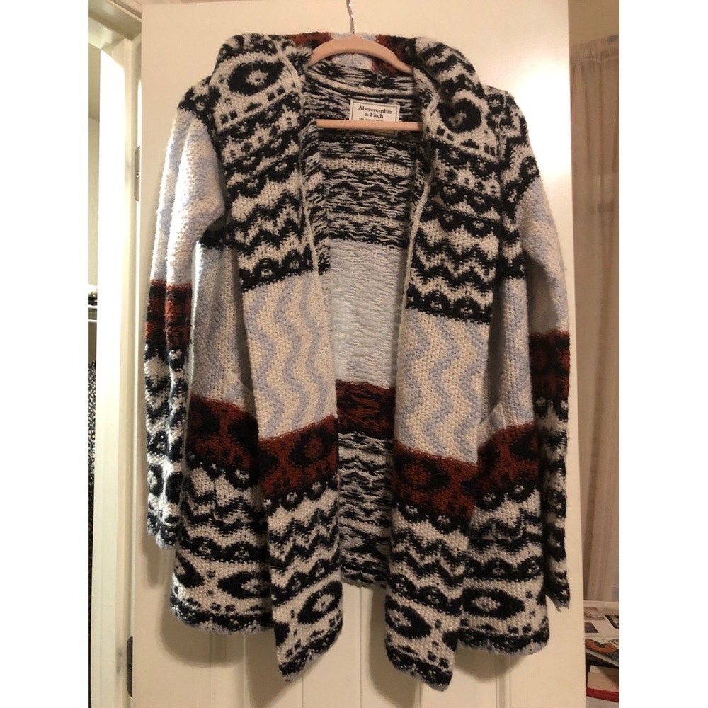 Abercrombie women’s sweater